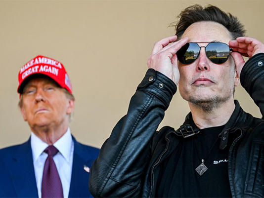 Trump Praises Musk, Greenlights Astronaut Return Amidst Starlink Praise