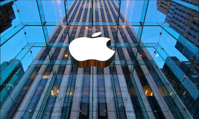 JPMorgan in Advanced Talks to Assume Control of Apple’s Credit Card Program