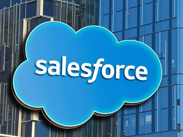 Salesforce Shares Fall on Weak Revenue Outlook, AI Gains Delayed